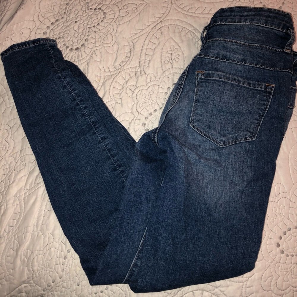 High waisted medium wash jeans